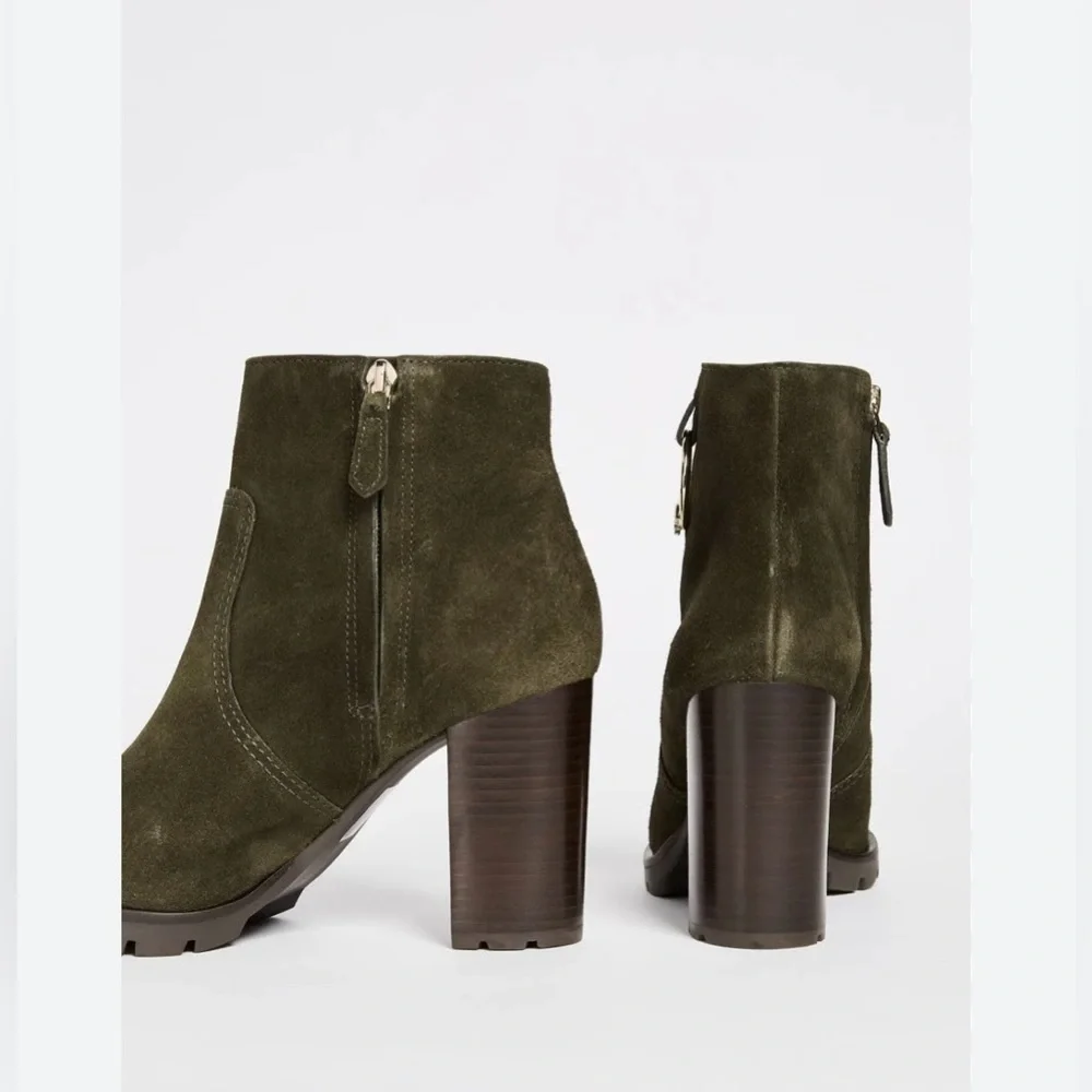 NWT Tory Burch Olive Suede Ankle Boots with Ring Detail 6